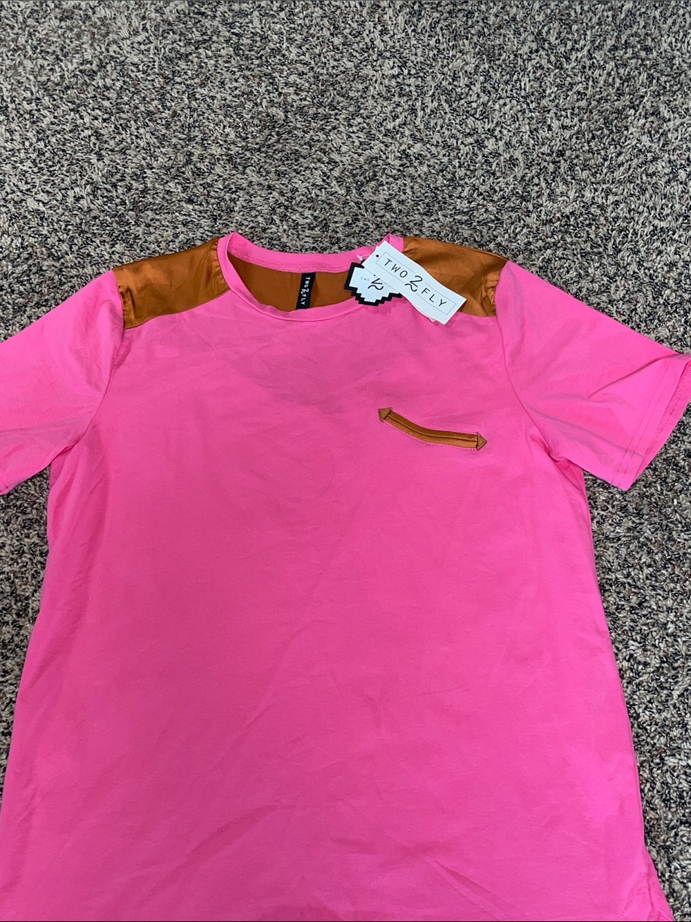 Color block Vibrant Hot Pink and Tan Relaxed Tee Shirt Size M | NWT - Picture 2 of 6
